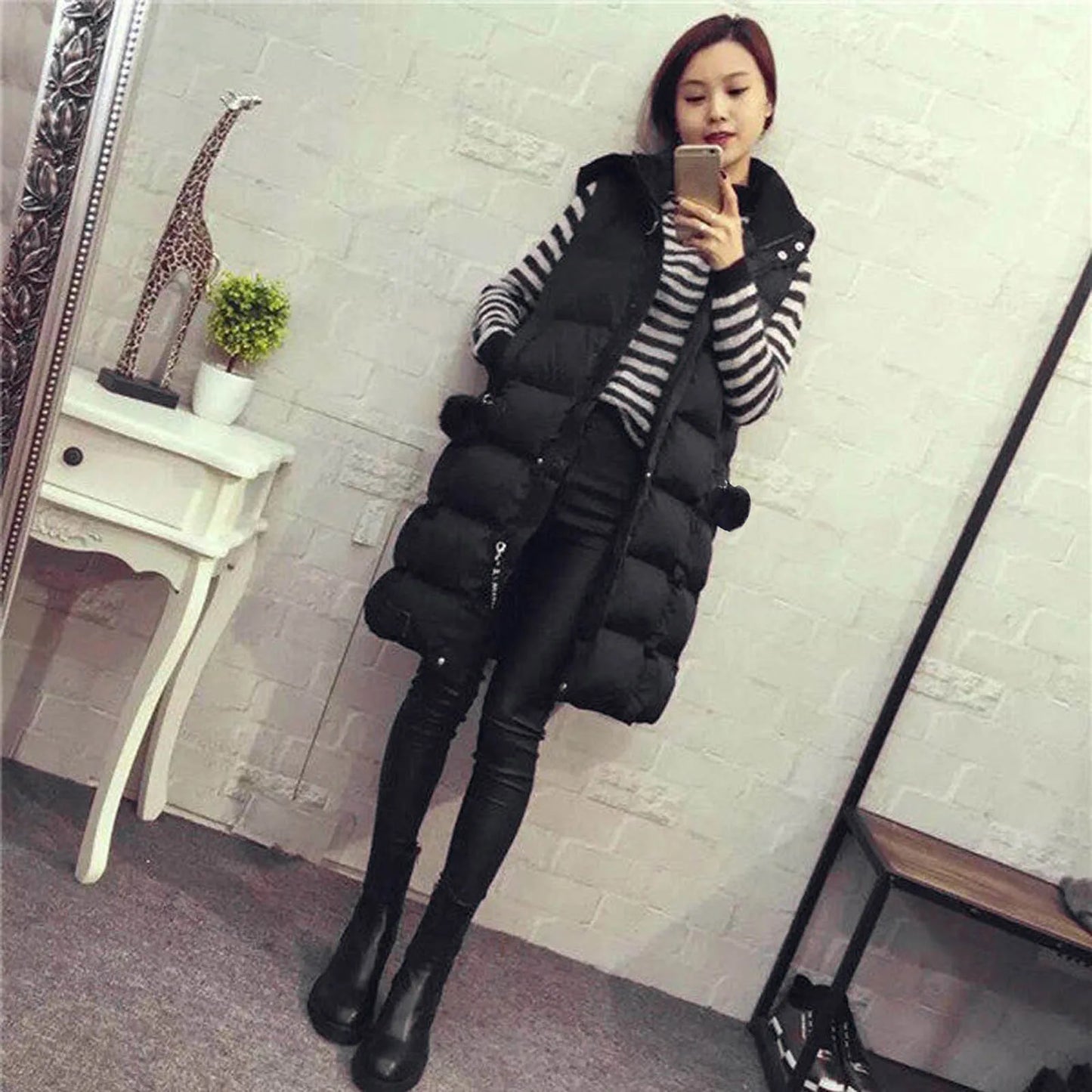 Women Black Hooded Long Parkas Vest Fashion Warm Black Hooded Down Coat Parka Sleeveless Waistcoats
